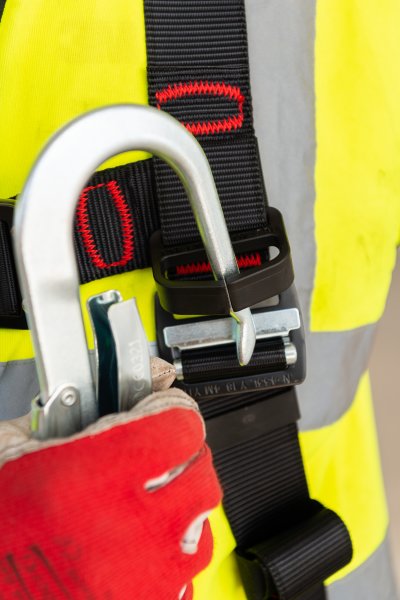 E200 Arnês de detenção 4