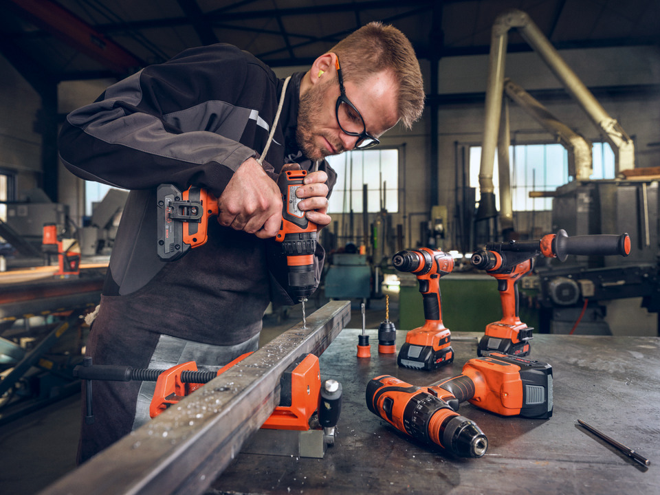 0c8e3c606592ca3b69b131c77fb2e75d