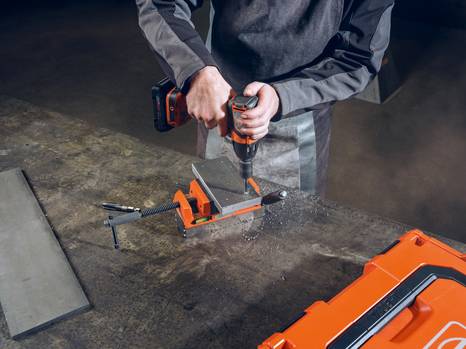 a576dc8ee661f8c457d7c512143595e7