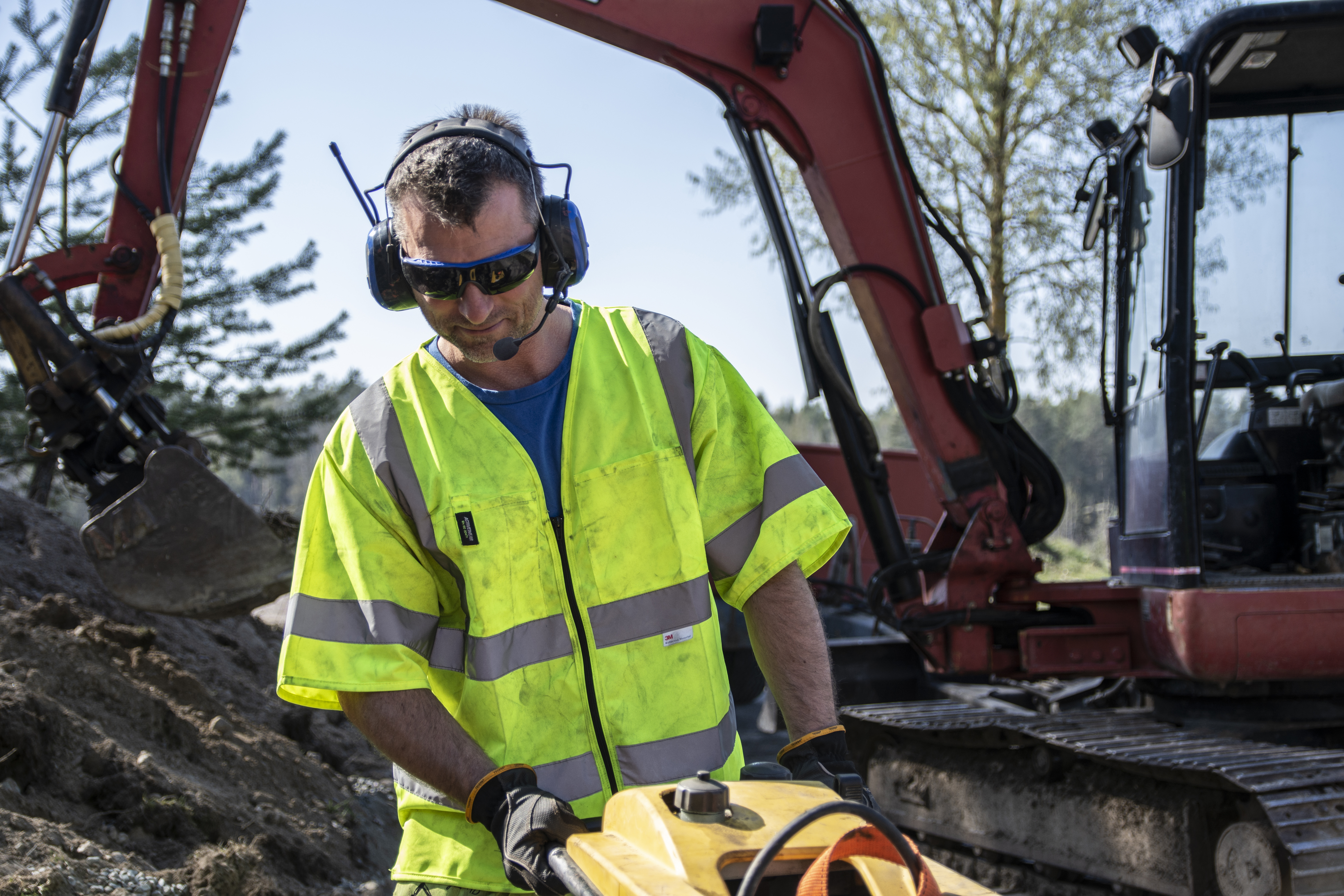 3M™ PELTOR™ WS™ ALERT™ XPI Headset, 30 dB, Bluetooth, Mobile App, Headband, MRX21A3WS6