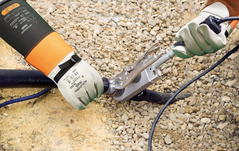 activarmr-rigs-class-4-black-1-