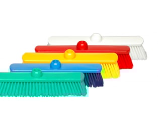 Vassoura Semi-Dura 38 Cm p/Zonas Alimentares